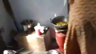 బ్లాండీ డాగీని తెలుగు బిఎఫ్ సెక్స్ మూవీ చేస్తాడు