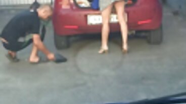 రిలే రీడ్ తన స్కిల్జ్ సుప్రీంను సెక్స్ మూవీ తెలుగు ప్రదర్శిస్తుంది