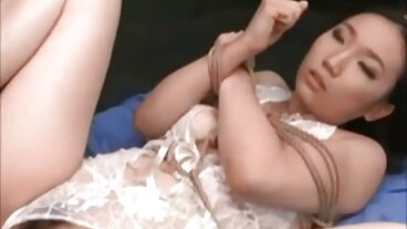 సన్నని పసికందు ప్రియుడి ఆత్మవిశ్వాసాన్ని పీలుస్తుంది సెక్స్ తెలుగు సెక్స్ మూవీ